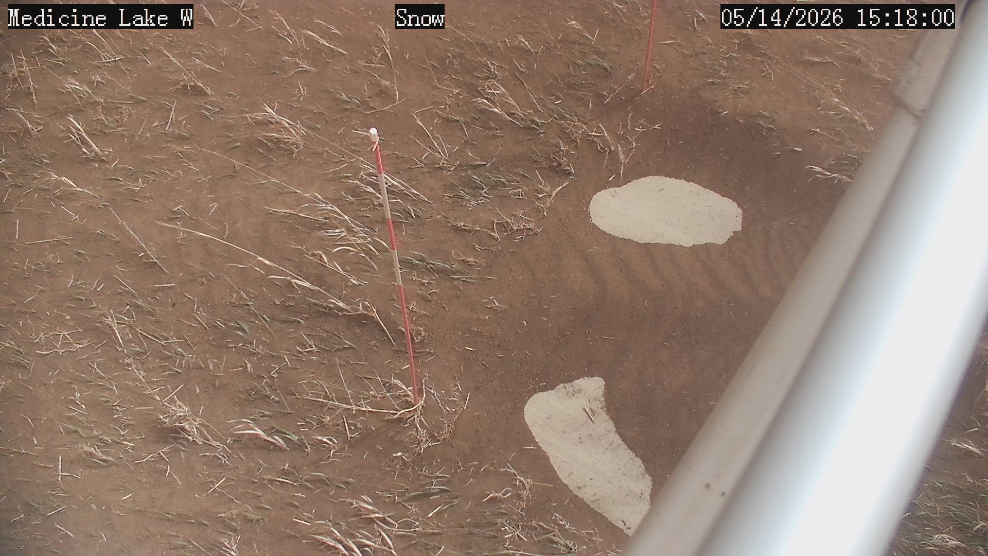 Photo of snow target at the Medicine Lake Montana Mesonet station.